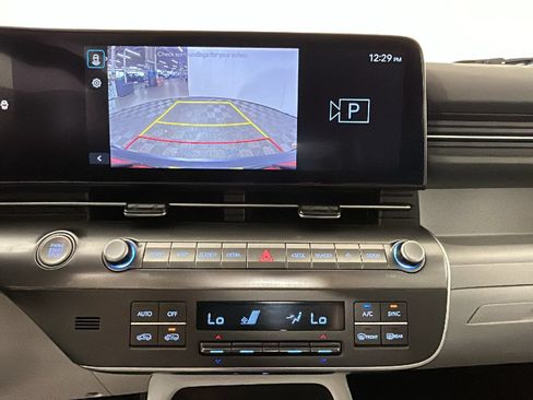 Used 2025 Hyundai Kona SEL AWD/4WD image 28