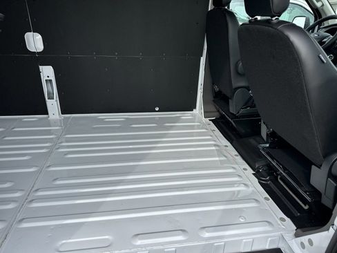 New 2026 Ford Transit 250 148 Medium Roof image 13