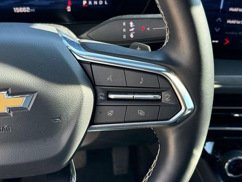 Certified 2025 Chevrolet Traverse LT image 22