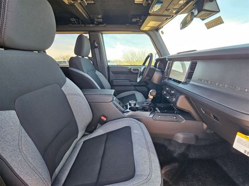 New 2025 Ford Bronco Big Bend image 31