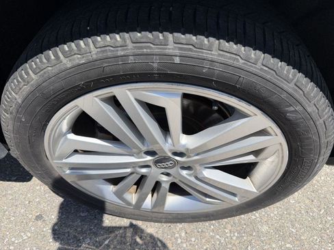 Used 2018 Audi Q5 2.0T Premium Plus AWD/4WD image 20