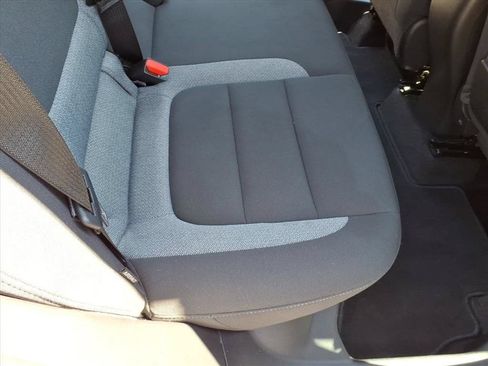 Used 2025 Chevrolet TrailBlazer LT FWD image 17