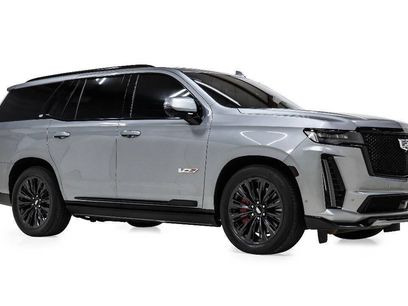 Used 2024 Cadillac Escalade V w/ LPO, ONYX Package