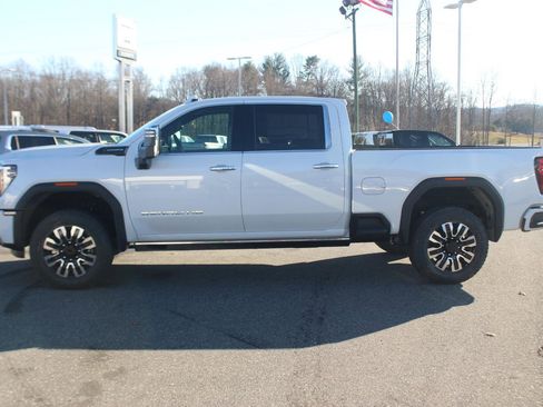 New 2026 GMC Sierra 2500 Denali Ultimate image 4