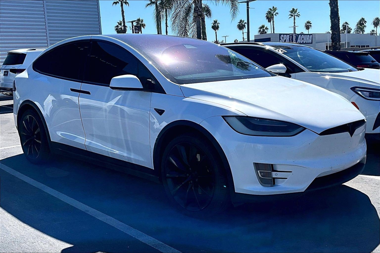 Used 2018 Tesla Model X 100D AWD/4WD image 2