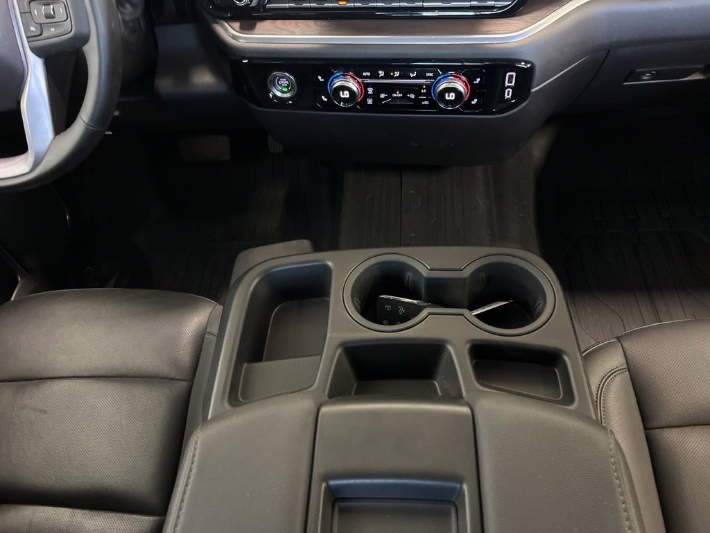 Used 2024 GMC Sierra 1500 SLT w/ LPO, GMC Protection Package AWD/4WD image 10