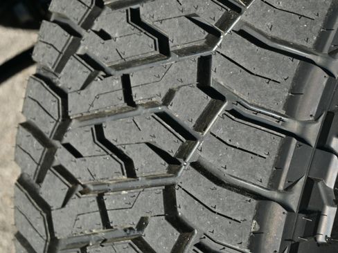 Used 2026 Ford F250 Platinum AWD/4WD image 12