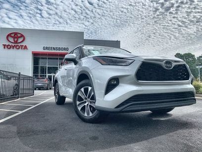 Used 2024 Toyota Highlander XLE