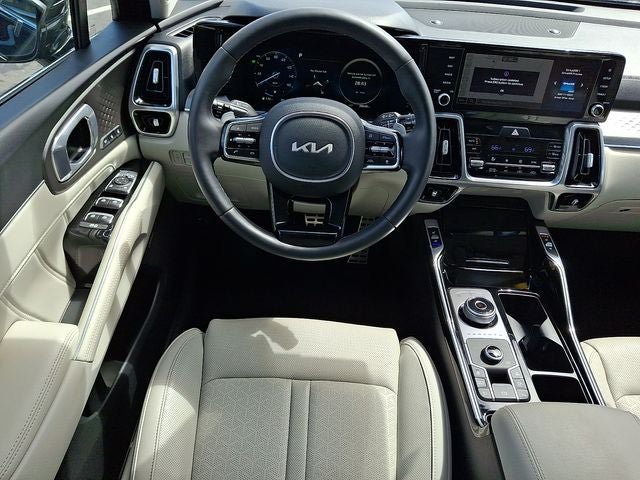 Used 2023 Kia Sorento SX Prestige AWD/4WD image 11