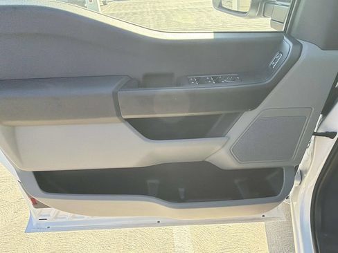 New 2026 Ford F250 XL w/ XL Chrome Package RWD image 16