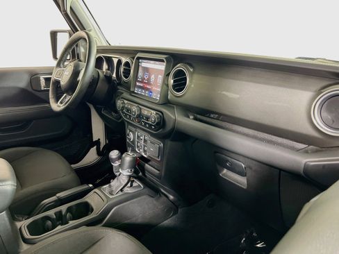 Used 2023 Jeep Wrangler Sahara w/ Safety Group image 28