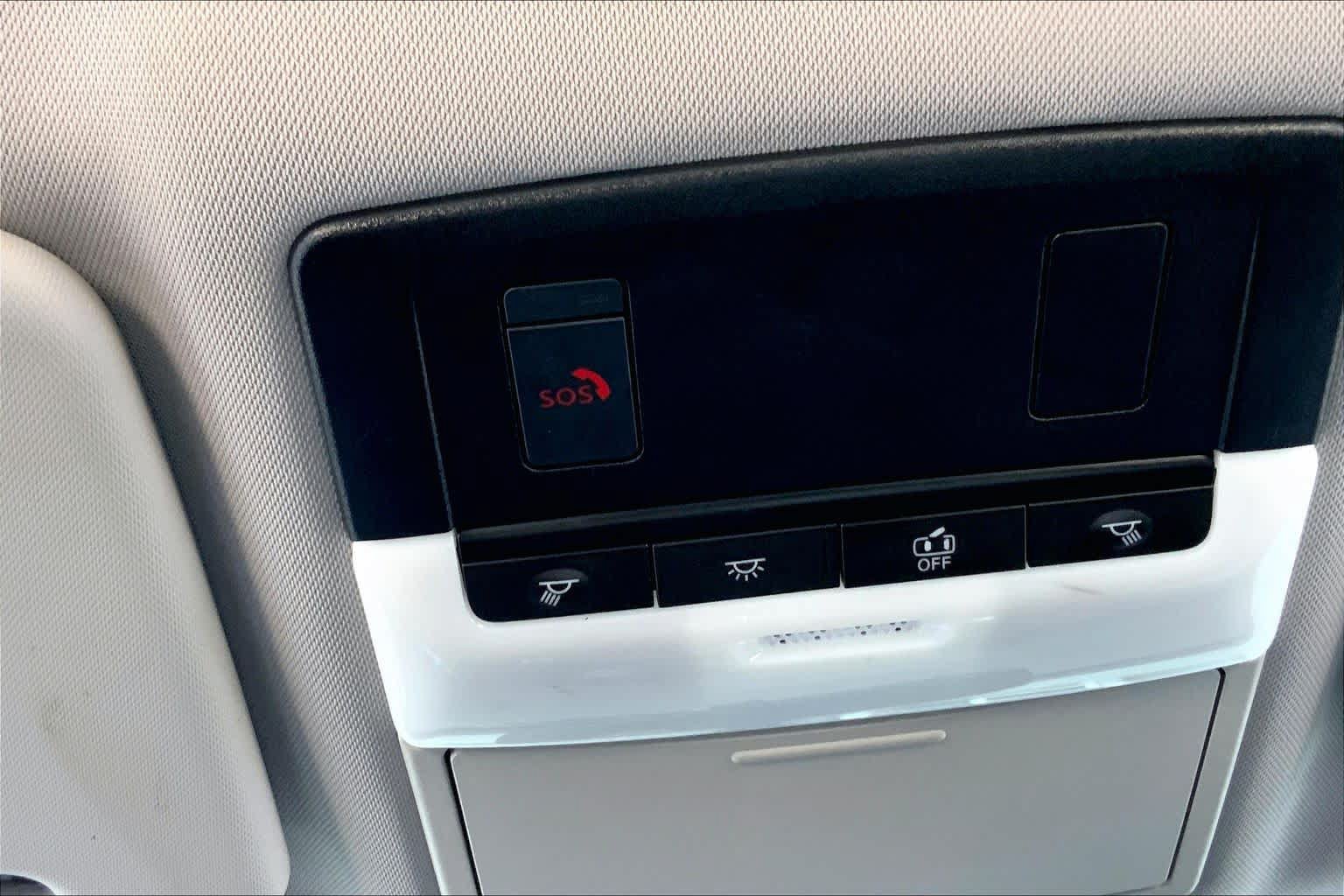 Used 2024 Mitsubishi Outlander SE FWD image 32