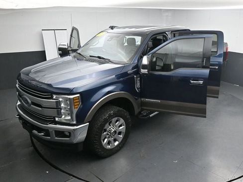 Used 2019 Ford F250 Lariat w/ Tow Technology Bundle image 40