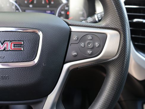 Used 2023 GMC Acadia SLE w/ Driver Convenience Package FWD image 26