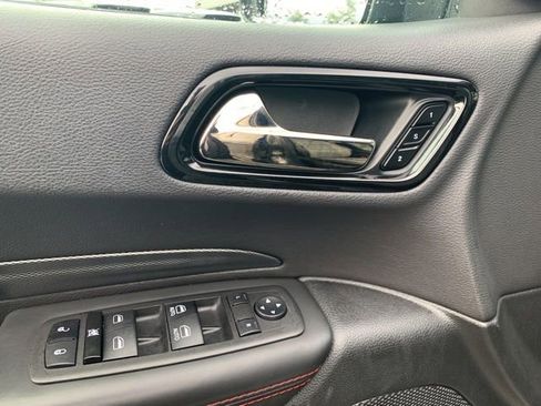 Used 2024 Dodge Durango GT image 25