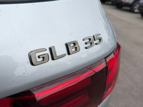 Used 2024 Mercedes-Benz GLB 35 AMG 4MATIC image 12