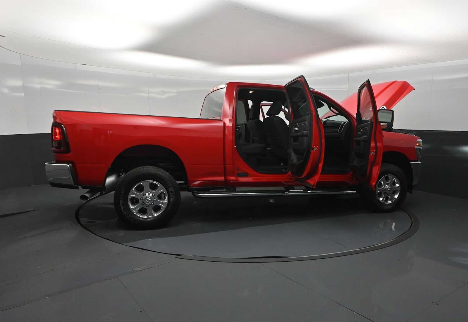 Used 2026 RAM 2500 Big Horn AWD/4WD image 27