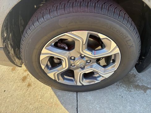 Certified 2019 Honda CR-V EX-L image 11