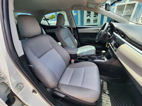 Used 2016 Toyota Corolla LE image 25