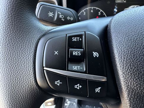 Certified 2023 Ford Maverick XL FWD image 17