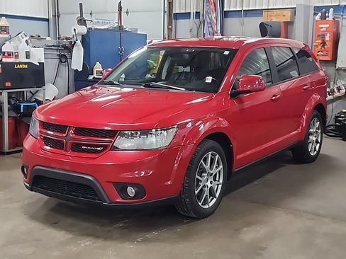 Used 2019 Dodge Journey GT w/ Trailer Tow Group FWD image 2