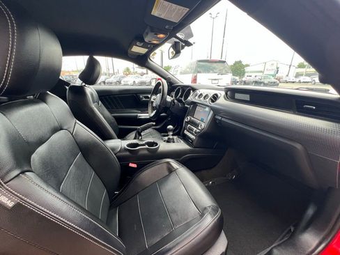 Used 2017 Ford Mustang GT Premium w/ GT Performance Package image 22