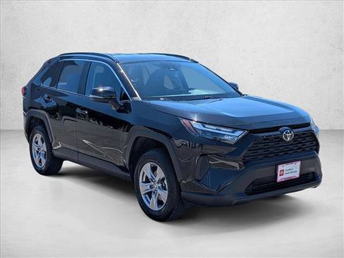 Certified 2025 Toyota RAV4 XLE AWD/4WD image 3