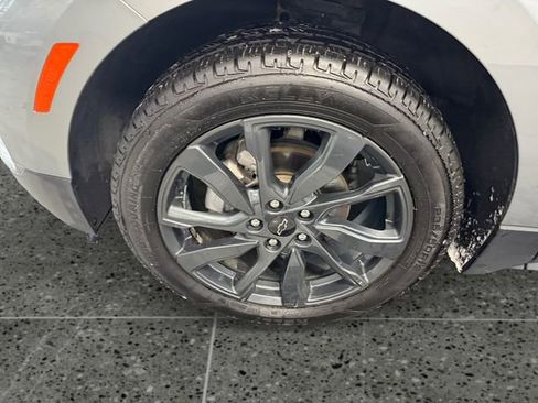 Used 2023 Chevrolet Equinox RS image 24