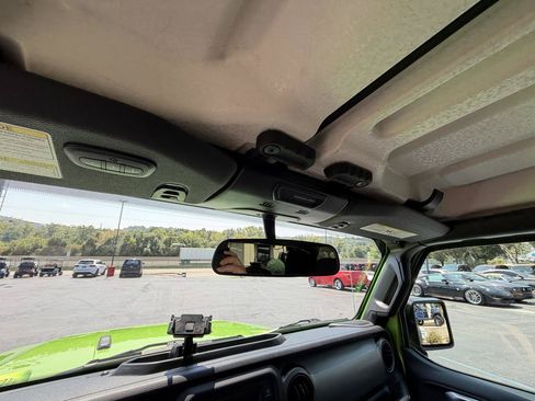 Used 2019 Jeep Wrangler Unlimited Sport S AWD/4WD image 26