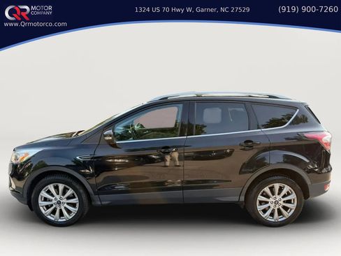 Used 2017 Ford Escape Titanium AWD/4WD image 11