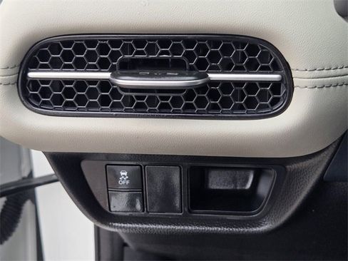 Used 2023 Honda HR-V EX-L image 27