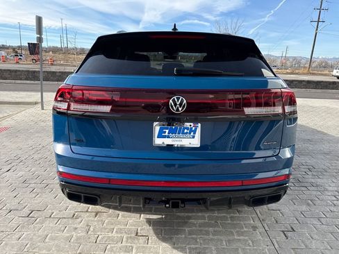 New 2026 Volkswagen Atlas Cross Sport SEL R-Line image 5