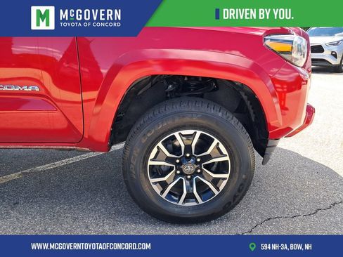 Used 2023 Toyota Tacoma TRD Sport w/ Technology Package AWD/4WD image 9