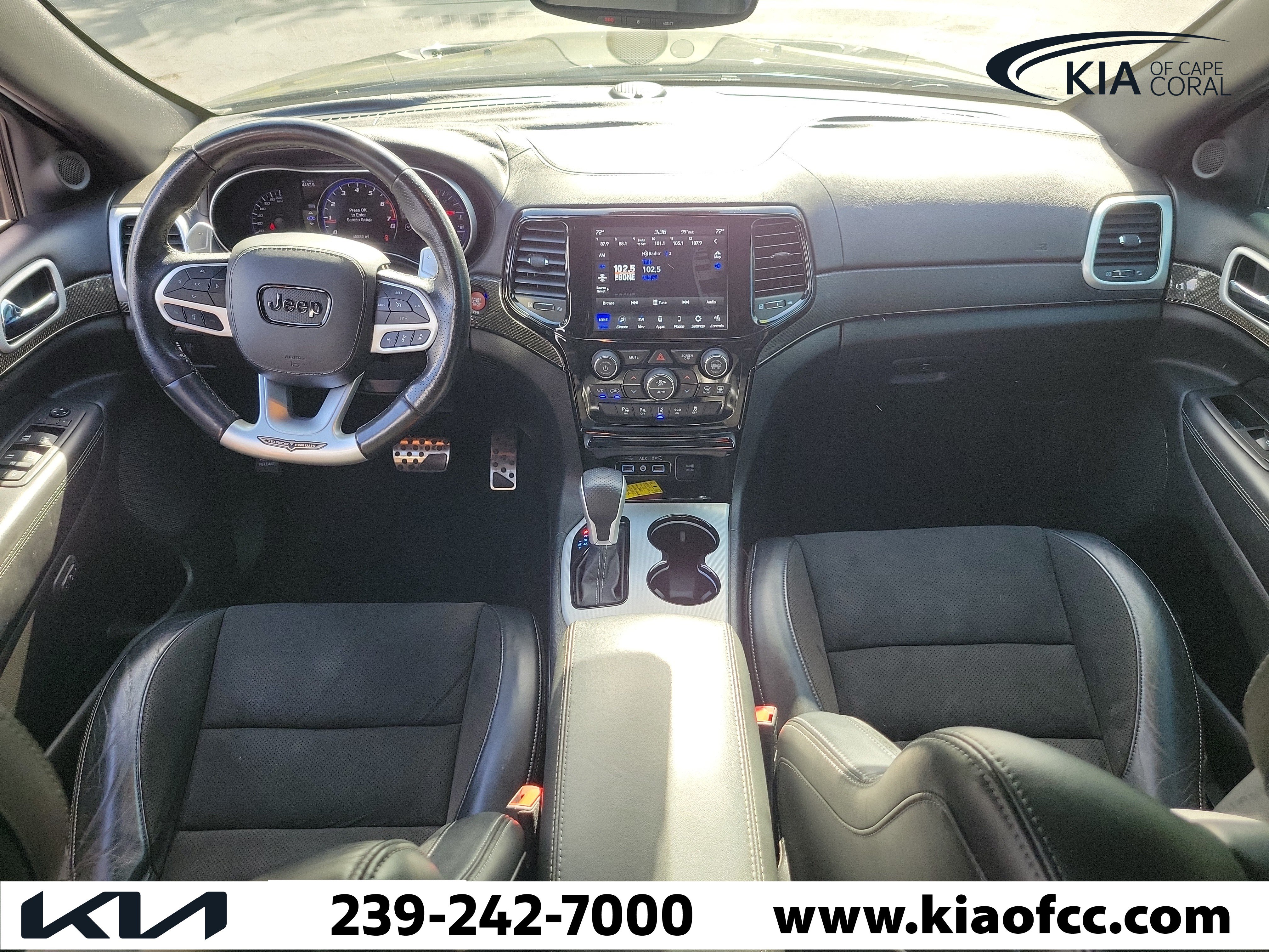 Used 2021 Jeep Grand Cherokee Trackhawk AWD/4WD image 17