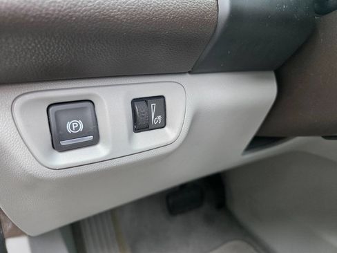 Used 2019 GMC Acadia SLT image 16