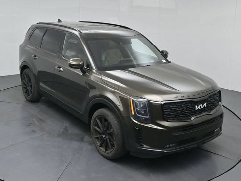 Used 2022 Kia Telluride SX w/ SX Prestige Package AWD/4WD image 42