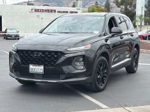 Used 2019 Hyundai Santa Fe SE FWD image 4