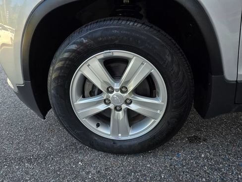 Used 2020 Chevrolet Trax LS FWD image 23