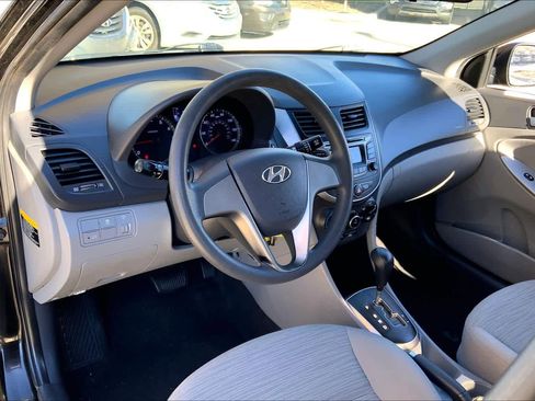 Used 2015 Hyundai Accent GLS image 16