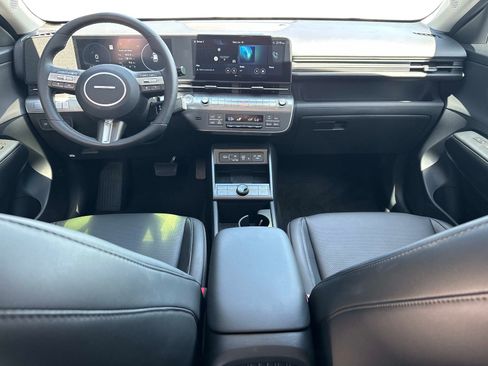 Used 2024 Hyundai Kona Limited AWD/4WD image 16