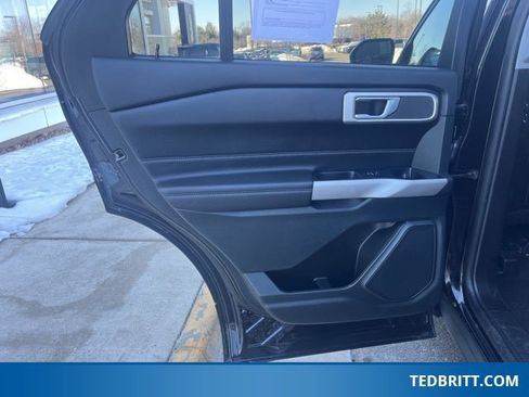 Certified 2023 Ford Explorer XLT w/ Equipment Group 202A image 18