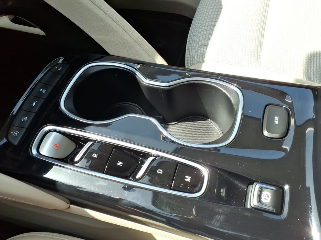 Used 2023 Buick Envision Preferred AWD/4WD image 26
