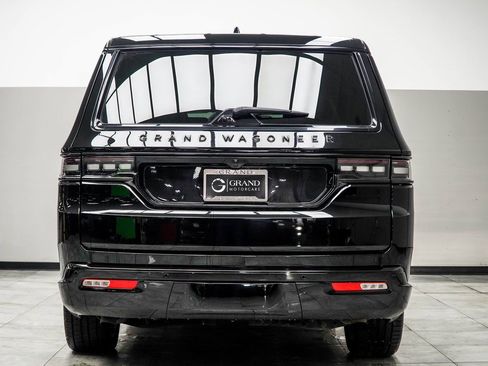 Used 2024 Jeep Grand Wagoneer L Series II w/ Quick Order Packagew 28T image 11