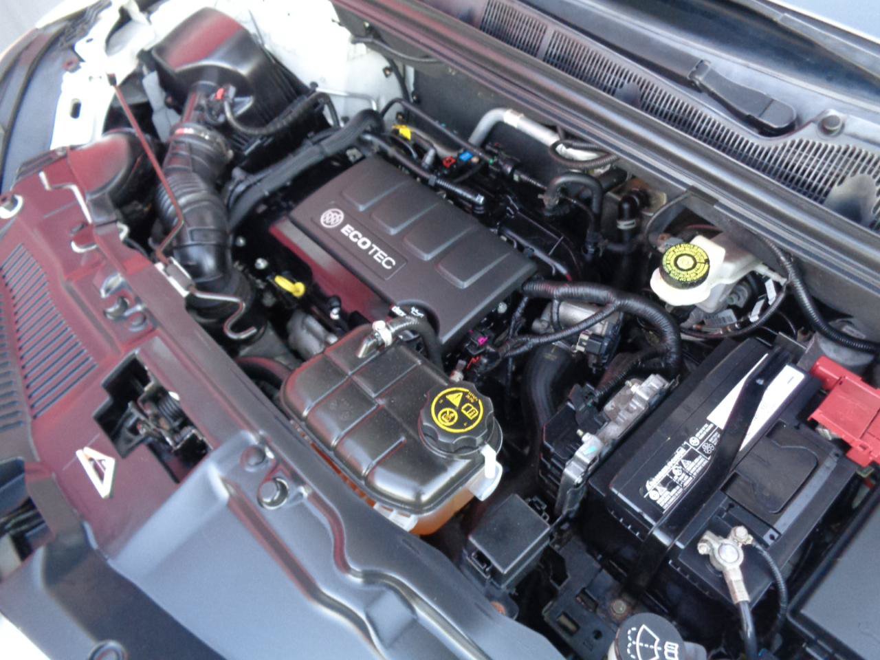 Used 2016 Buick Encore FWD image 3