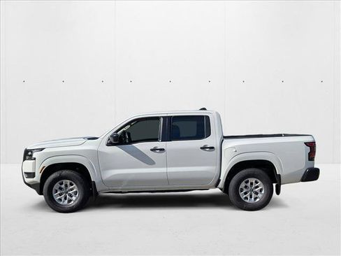 New 2026 Nissan Frontier S image 5