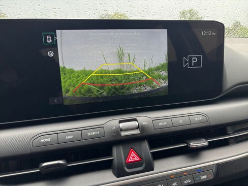 Used 2025 Kia K4 FWD image 22