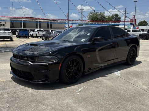 Used 2022 Dodge Charger Scat Pack RWD image 3