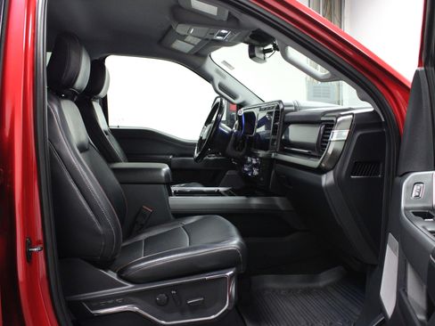 Used 2023 Ford F350 Lariat AWD/4WD image 16