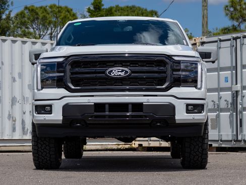 New 2026 Ford F150 Lariat w/ Equipment Group 501A Mid AWD/4WD image 9