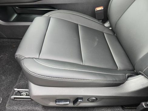 New 2026 Nissan Murano SV AWD/4WD image 18